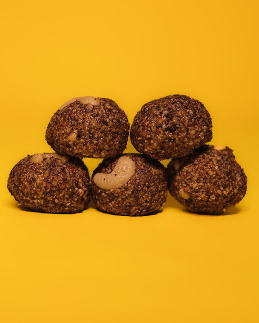 Peanut Laddu – A Healthy Traditional Sweet Packed with Natural Energy